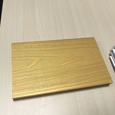 বিলাসবহুল প্যাটিনা গ্লিমার গোল্ড ডেকিং সহ ধাতব WPC প্যানেল