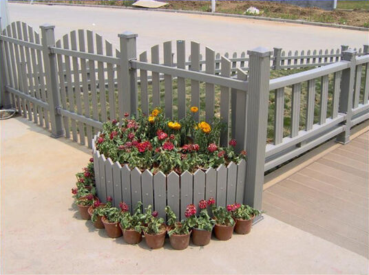 বিলাসবহুল হোম গার্ডেন জন্য এক্রাইলিক মিশ্রণ WPC বেড়া আলংকারিক