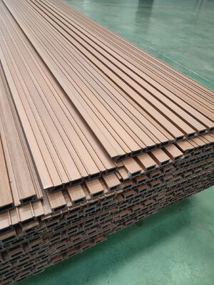বাগান ব্যবহারের জন্য 26mm আউটডোর WPC ওয়াল ক্ল্যাডিং